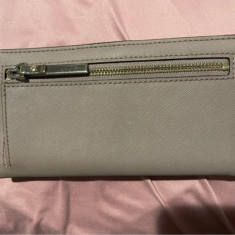 Kate spade wallet - Picture 3 of 3